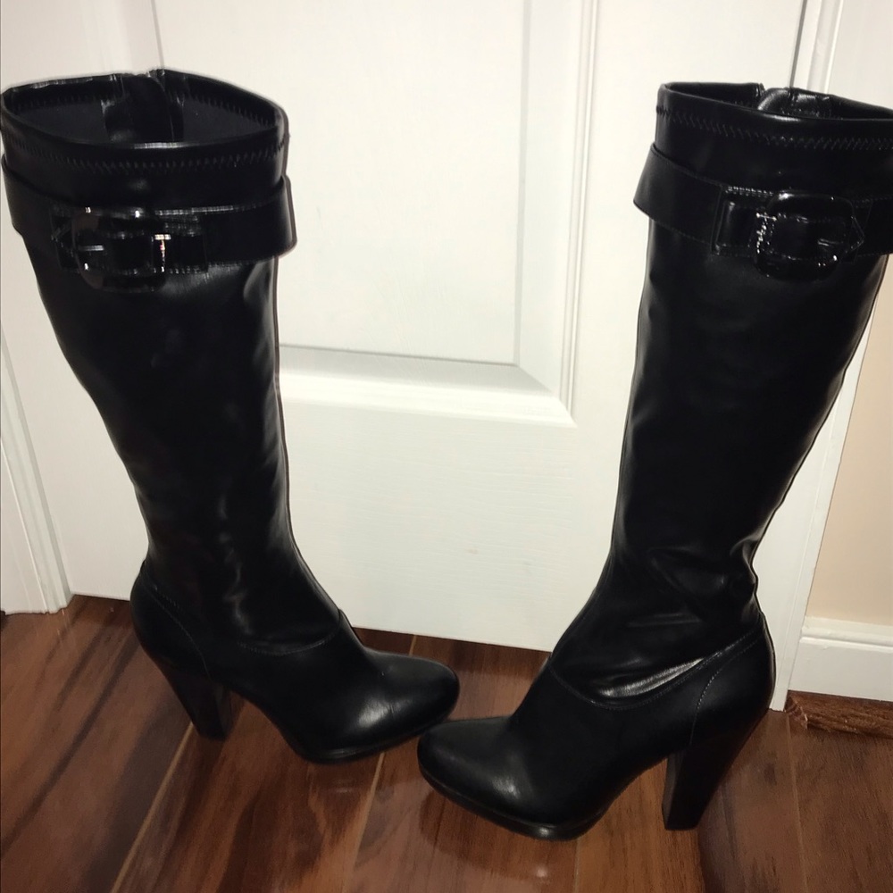 NWOT Ladies Calvin Klein Leather knee high boots